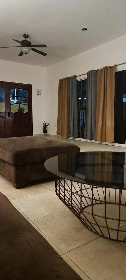 Casa Del Sol Cancun, 5 Min Hotel Zone Holiday home Cancun