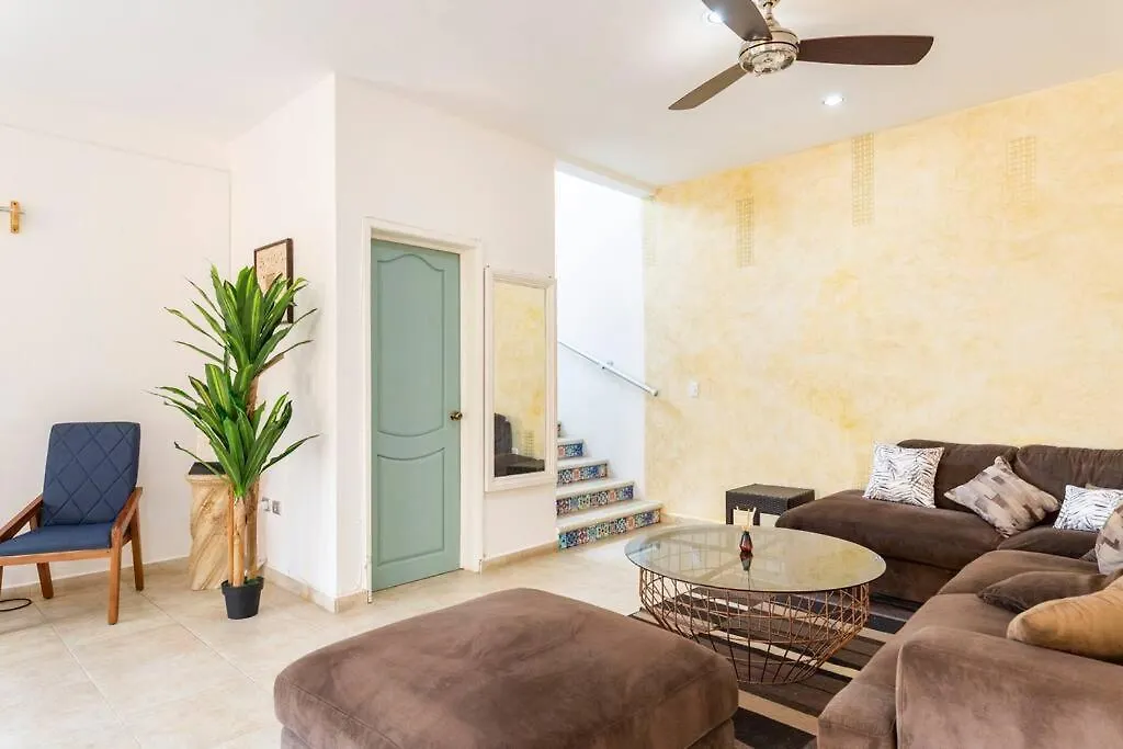 Casa Del Sol Cancun, 5 Min Hotel Zone Holiday home Cancun