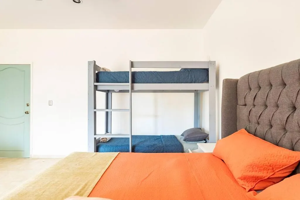 Casa Del Sol Cancun, 5 Min Hotel Zone Holiday home